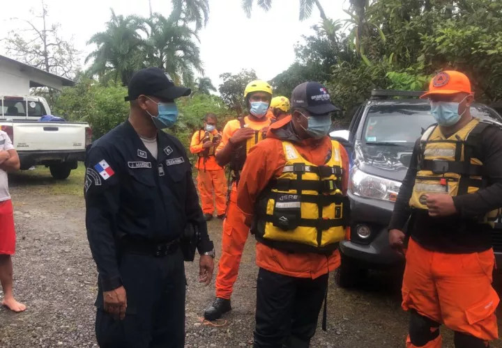 El Sistema Nacional de Protecciòn Civil llevó alimentos secos, frazadas, agua y medicinas para evitar cualquier enfermedad.