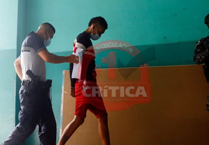 Solo dos de los sospechosos fueron presentados hoy ante el Juez de Garantías. Foto: EDwards Santos