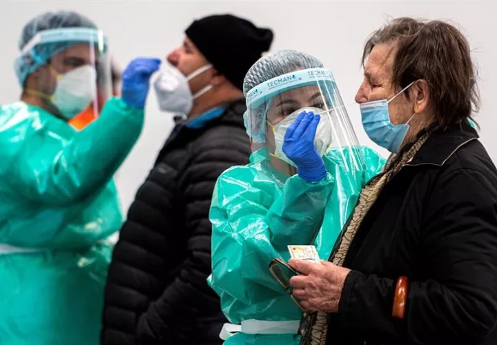 Los pacientes recuperados en el planeta ascienden a 47,6 millones. EFE