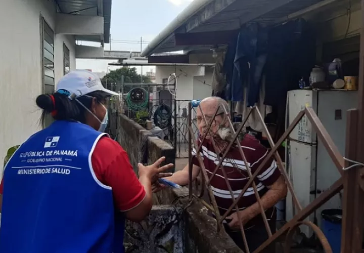 EL Minsa ha tenido que realizar enlaces con otros hospitales para poder ingresar a pacientes. Foto: Edwards Santos