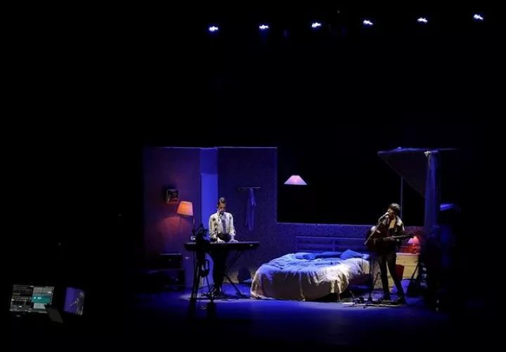 No era un formato nuevo, pero el encierro impuesto por la pandemia de covid-19 impulsó en 2020 los conciertos en "streaming" a otro nivel. EFE