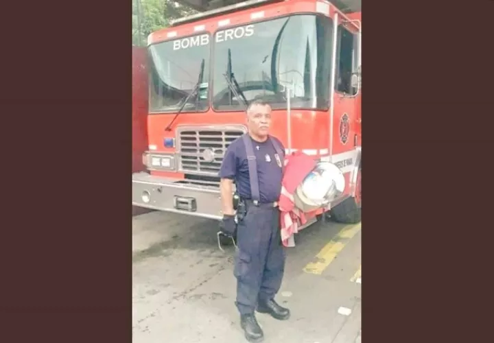 Mayor Julio Alberto Rivera, del Benemérito Cuerpo de Bomberos de Panamá.