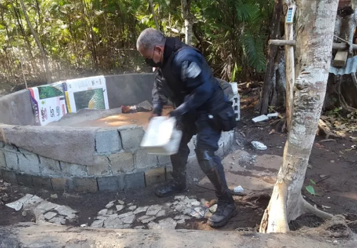 En este operativo se dio con la retención de unas 10 personas.