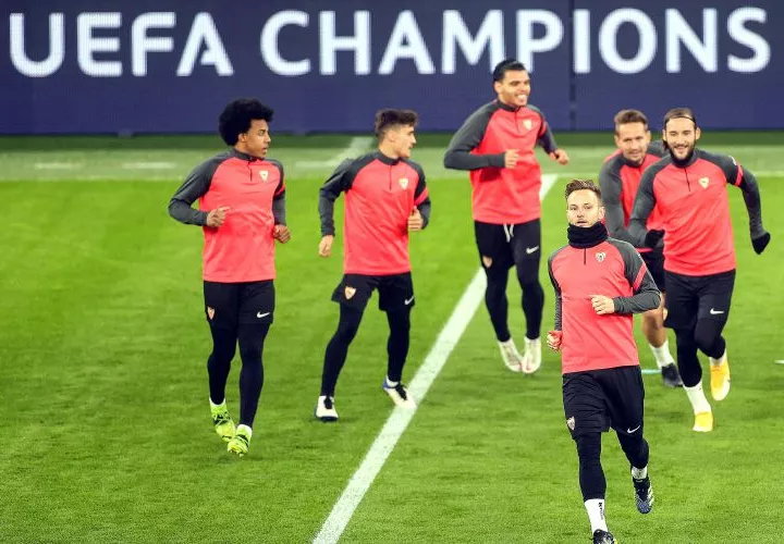 Entrenamiento del Sevilla FC. Foto: AP