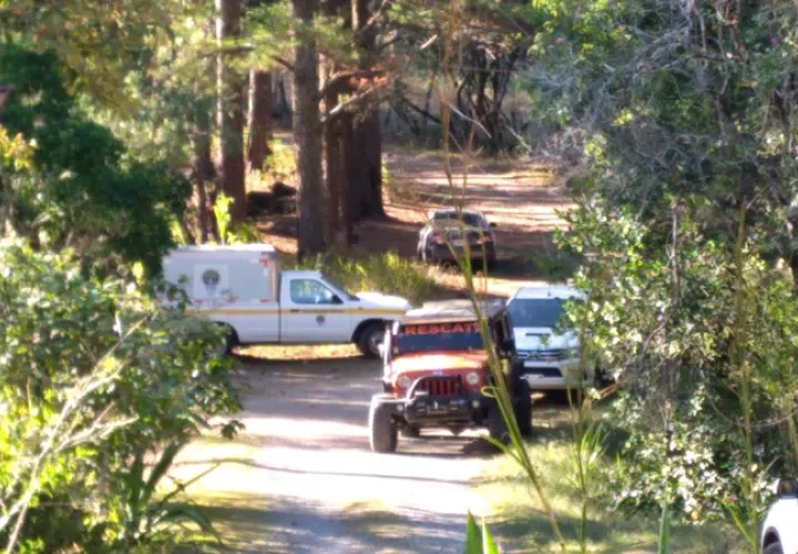 Por su avanzado estado de descomposición, fueron pocas las características físicas que se observaron en el cadáver.