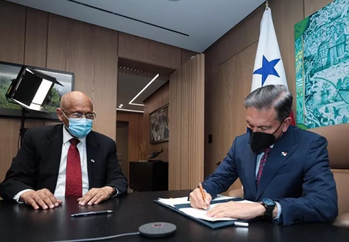 Presidente sanciona ley que extiende amnistía tributaria general.