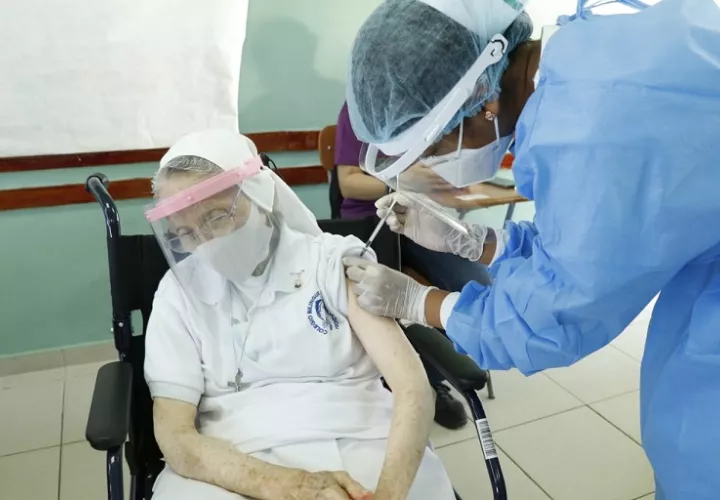 Según los datos estadísticos, para este jueves se contabilizan en el país un total de 347,060 pacientes recuperados de la enfermedad.