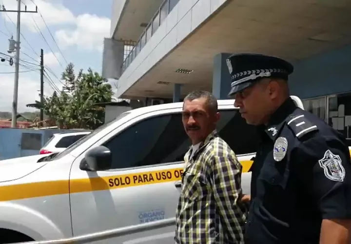 El ocho de marzo de 2020, Jonny Adbiel Martínez, apuñaló en el tórax y espalda a Guadalupe Villarreal.