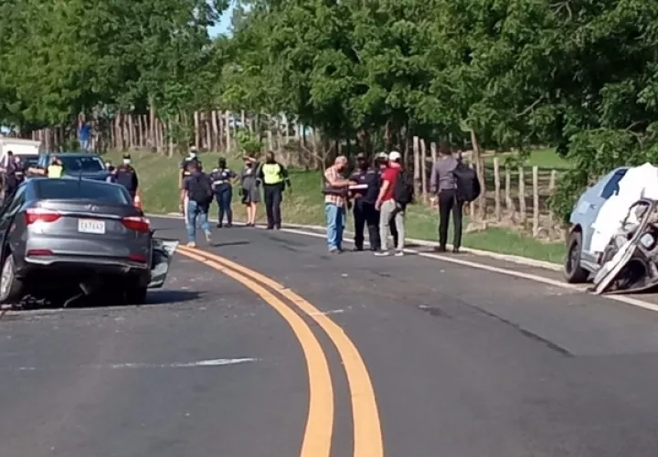 Entre los heridos hay una dama y un médico.