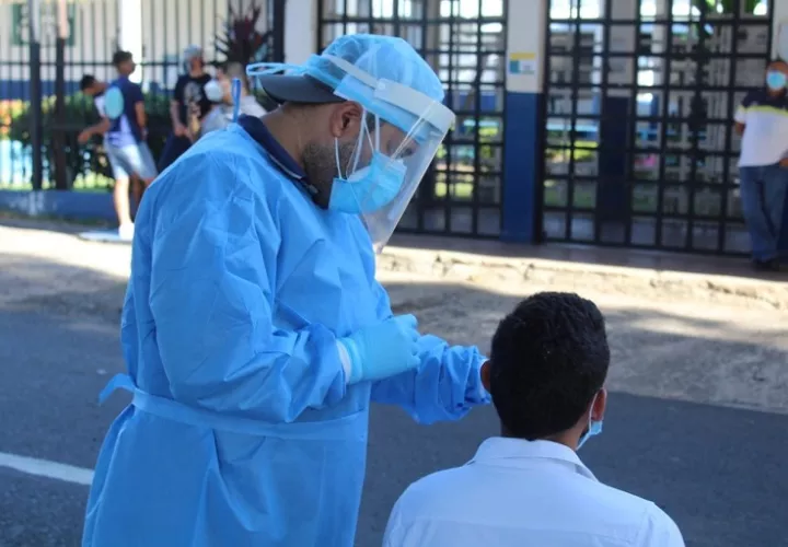 Para este viernes, el Minsa solo reporta la muerte por SARS-CoV-2 de una sola persona.