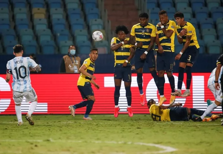 Lionel Messi marcó el tercer gol albiceleste. /Foto: EFE
