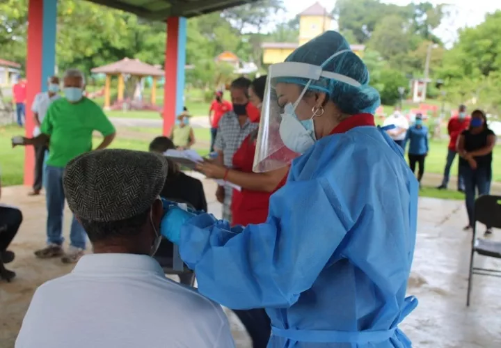  A través del proceso de trazabilidad se confirmó que todas las cuatro personas contagiadas no guardan relación una con otras.