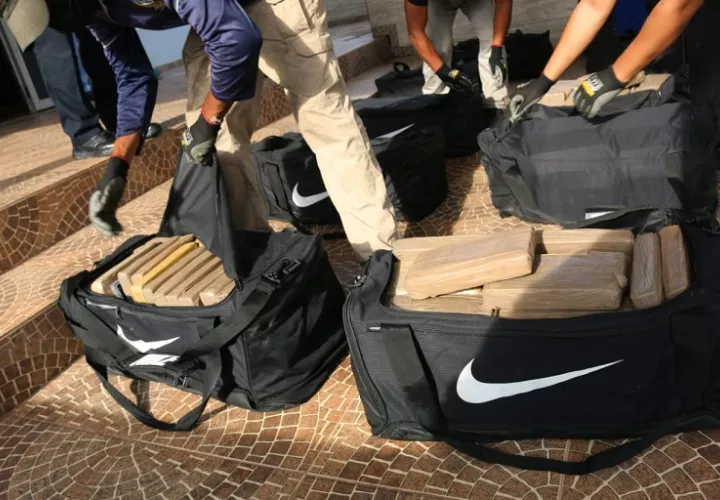 El contenedor procedía de Chile y tenía como destino España.