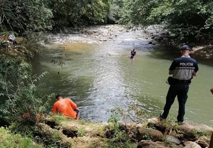 Vista general del lugar en donde fue encontrado ahogada la víctima.