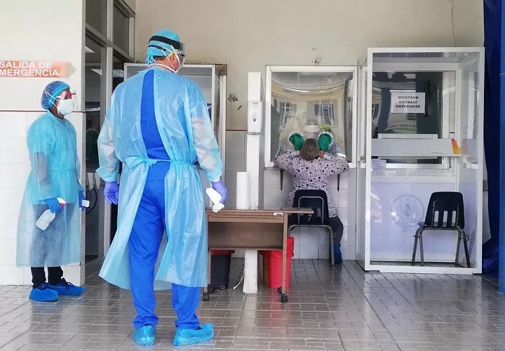 Durante esta jornada, los casos activos se situaron en 4,461, de los cuales 4,168 deben mantenerse cumpliendo sus cuarentenas obligatorias.