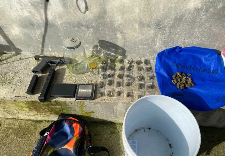 La Fiscalía de Drogas organizó 24 operaciones de compra controlada de droga.