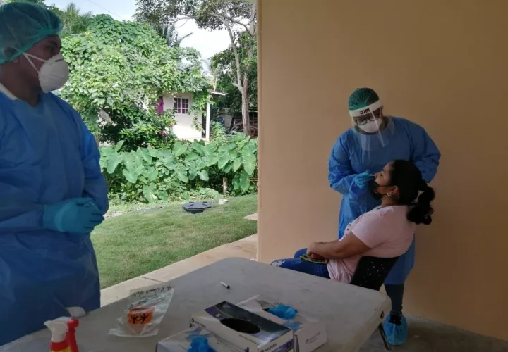 El Minsa mantiene habilitados puestos de hisopados en las 15 regiones de Salud.