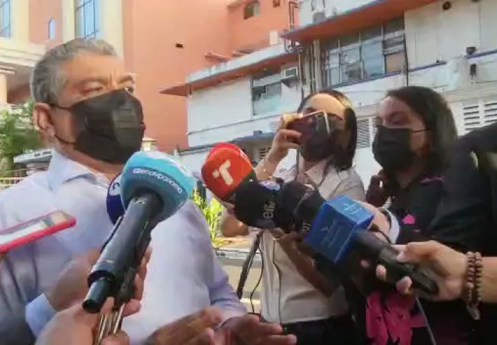 Ministro de Salud, Luis Fernando Sucre.