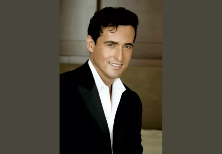 En la imagen aparece Carlos Marín, integrante de Il Divo, en vida.