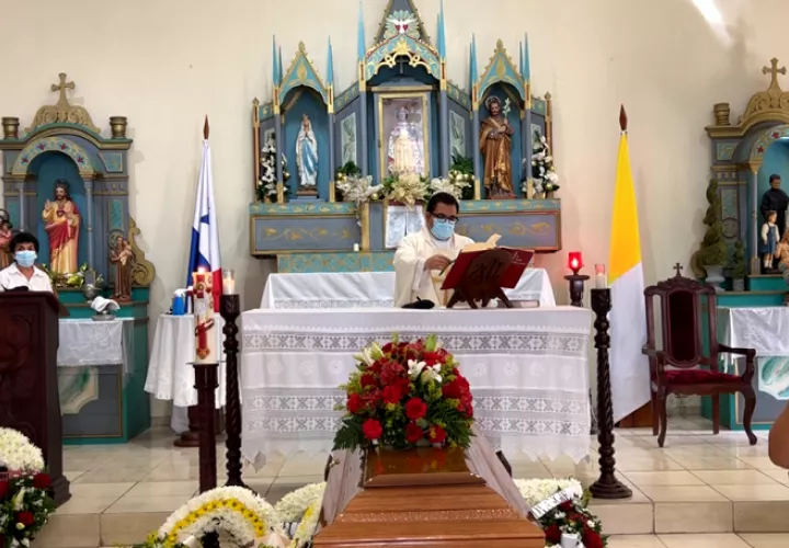 Honras fúnebres se realizaron en Las Tablas.