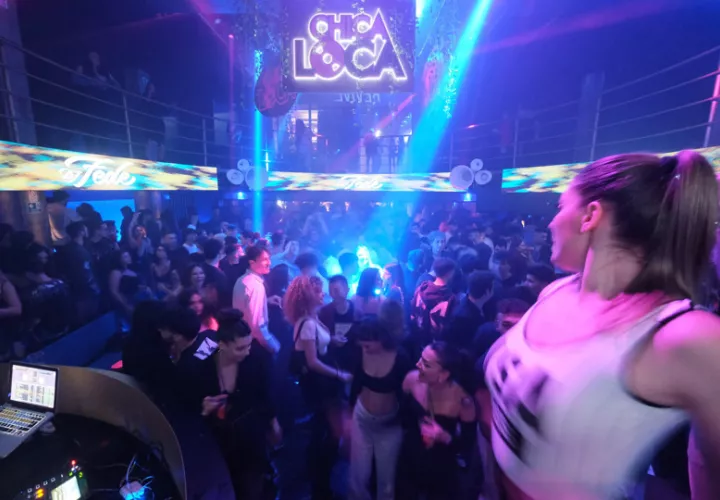 Se mantiene hasta el 31 de marzo, cuando terminará el estado de emergencia en Italia, la obligación de llevar mascarilla en lugares cerrados. EFE