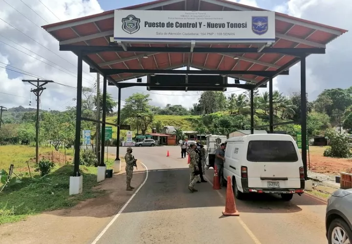 Punto de control ubicado en la Y de Nuevo Tonosí.