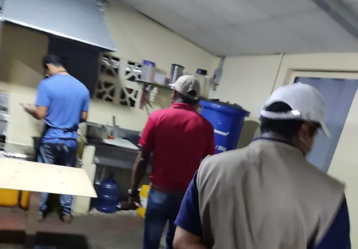 Durante la intervención, los propietarios se mostraban altivos, groseros e indiferentes.