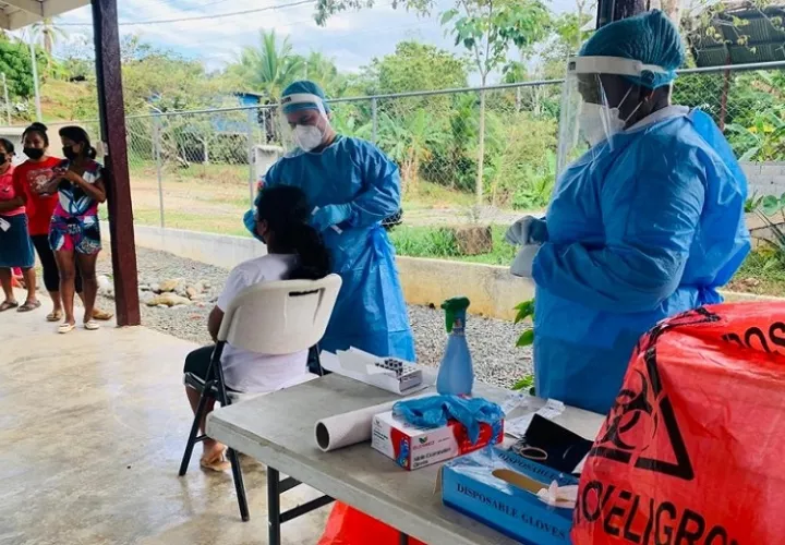 El Minsa y la CSS continúan aplicando hisopados en distintos puntos del país. 
