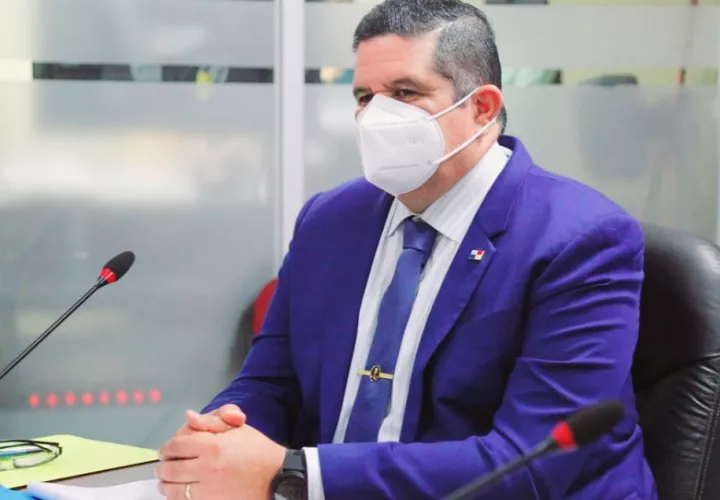 Ministro de Seguridad, Juan Pino.