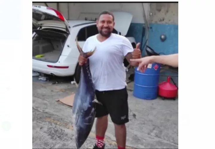 Guillermo vive con su mamá en Panamá Viejo.  Salió a las 5:29 de la tarde del domingo 17 de abril y no ha regresado. 