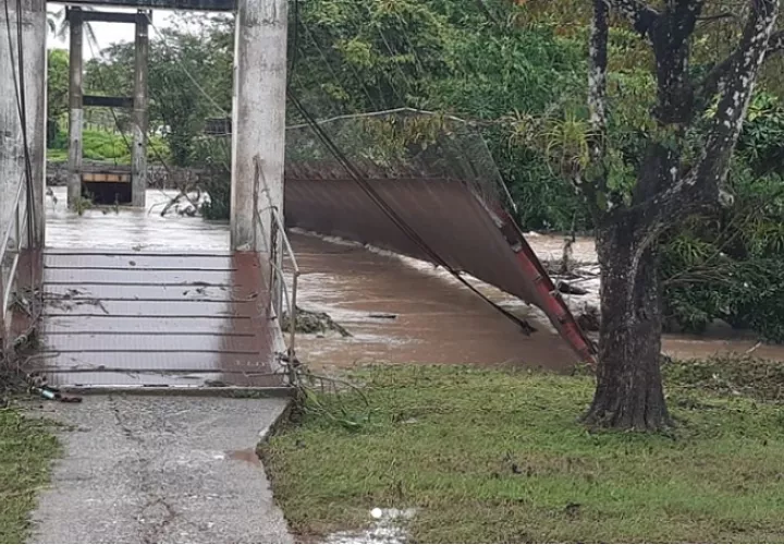 La comunidad de Cucunatí está incomunicada.