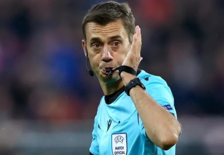 Clément Turpin tendrá responsabilidad de dirigir la Final de la Liga de Campeones de la UEFA. 