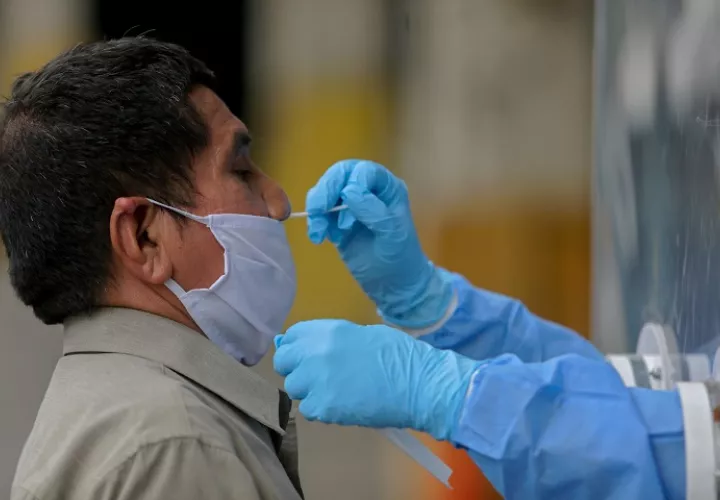 Los contagios acumulados se elevan a 868,796.