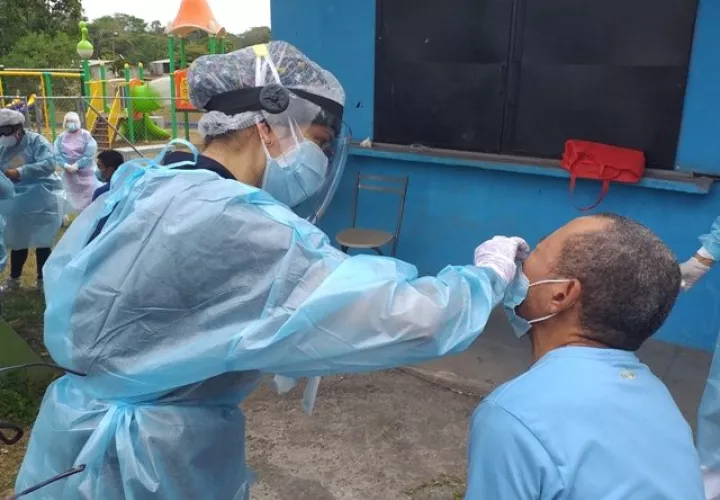 Un total de 15,887 personas en todo el país  mantienen la enfermedad activa.