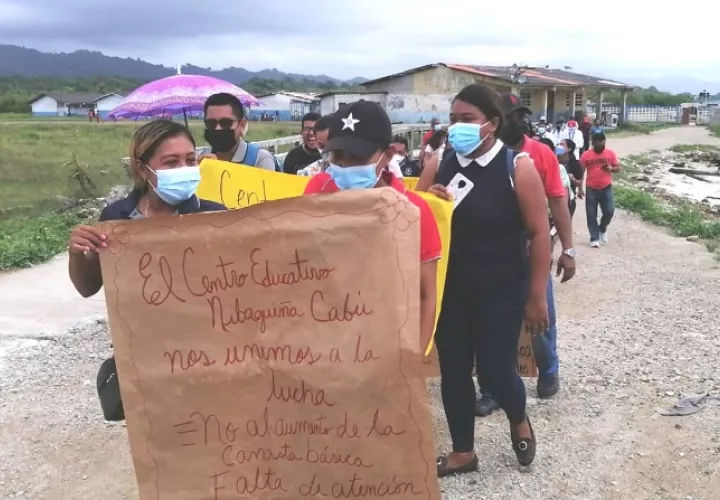 Protesta de docentes en Guna Yala.