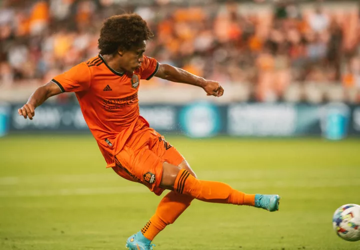 Adalberto Carrasquilla 