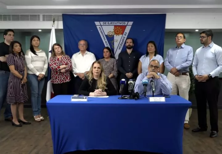 Piden formar parte de la mesa diálogo ya y no en segundas fases.