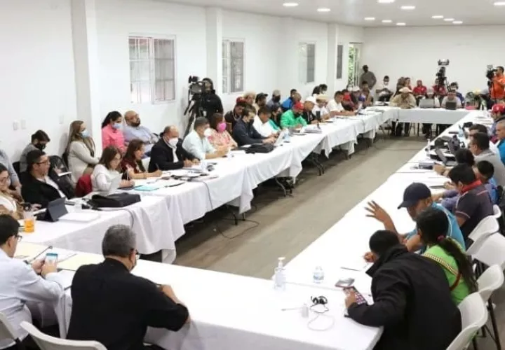 La mesa única de diálogo se mantiene instalada en el Centro Cristo Sembrador, ubicado en Penonomé.