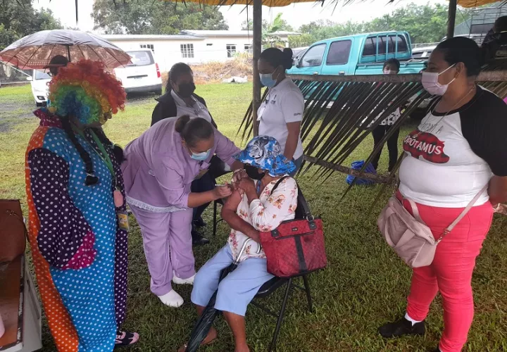 Autoridades de Salud hacen el llamado a la comunidad para que cumplan con el esquema de vacunación ante el incremento en el número de casos. 