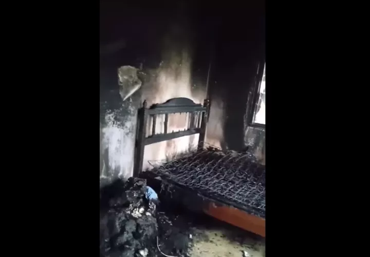 Todo quedó reducido a escombros y cenizas.