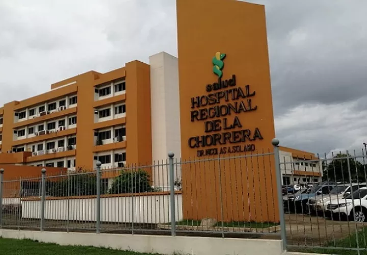 Vista externa del Hospital Nicolás A. Solano.