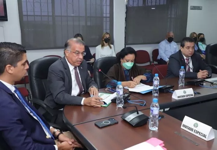  Comisión de Presupuesto de la Asamblea Nacional de Diputados.