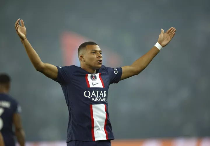 Kylian Mbappé festeja su gol. /Foto: EFE