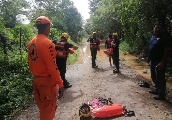 Los ríos ubicados en las provincias de Veraguas, Herrera y Los Santos se mantienen turbios, pero dentro de sus cauces.