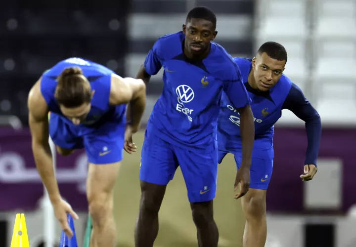 Rabiot (i) fue uno de los afectados por la gripe. /Foto: EFE