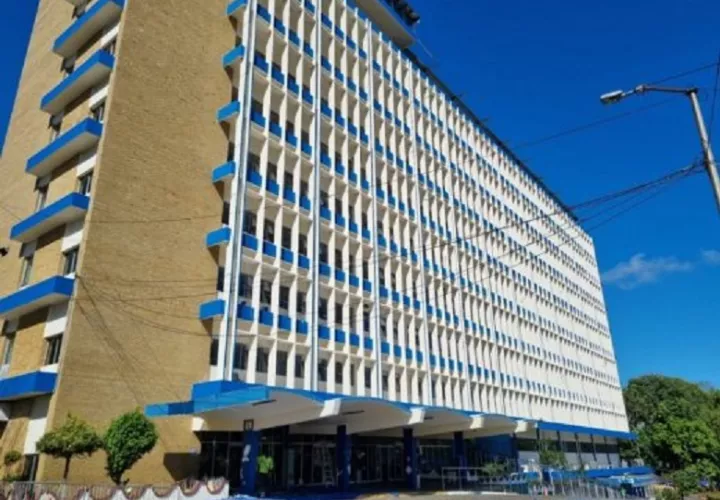 Complejo Hospitalario Doctor Arnulfo Arias Madrid (CHdr.AAM).