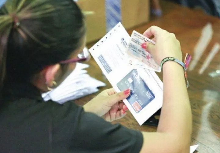 El desembolso se acredita a través de la cédula juvenil, la Clave Social o por cheque.