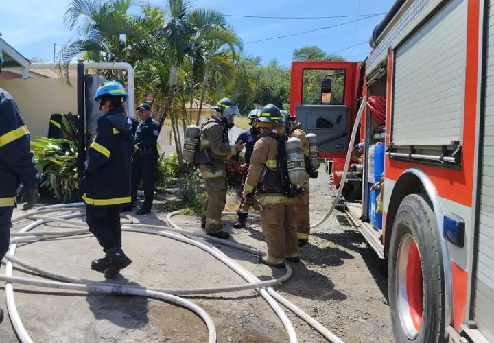 El suceso no dejó personas heridas.