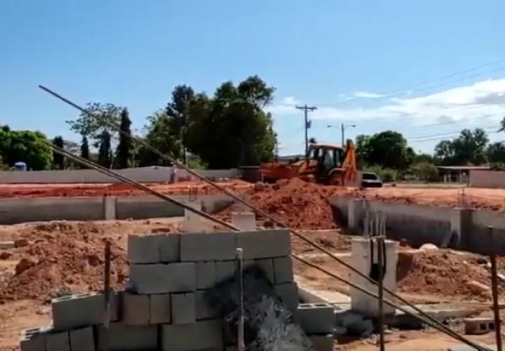 Desde el punto de vista del alcalde Tomás Arrocha, lo denunciado no representa ningún problema en sí, porque, según dijo, esa máquina se emplea en el Municipio de Natá "para servirle a la comunidad"