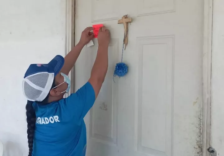 Los ciudadanos se han negado a contestar el cuestionario censal, unos por temor a ser deportados y otros sin mayor explicación.